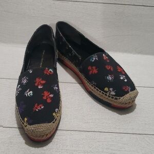 Diane Von Furstenberg 8 black canvas floral loafers espadrilles platforms
